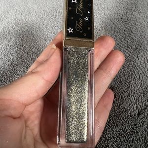 Too Faced Sparkly Glittery liquid Eyeshadow
Brand new.